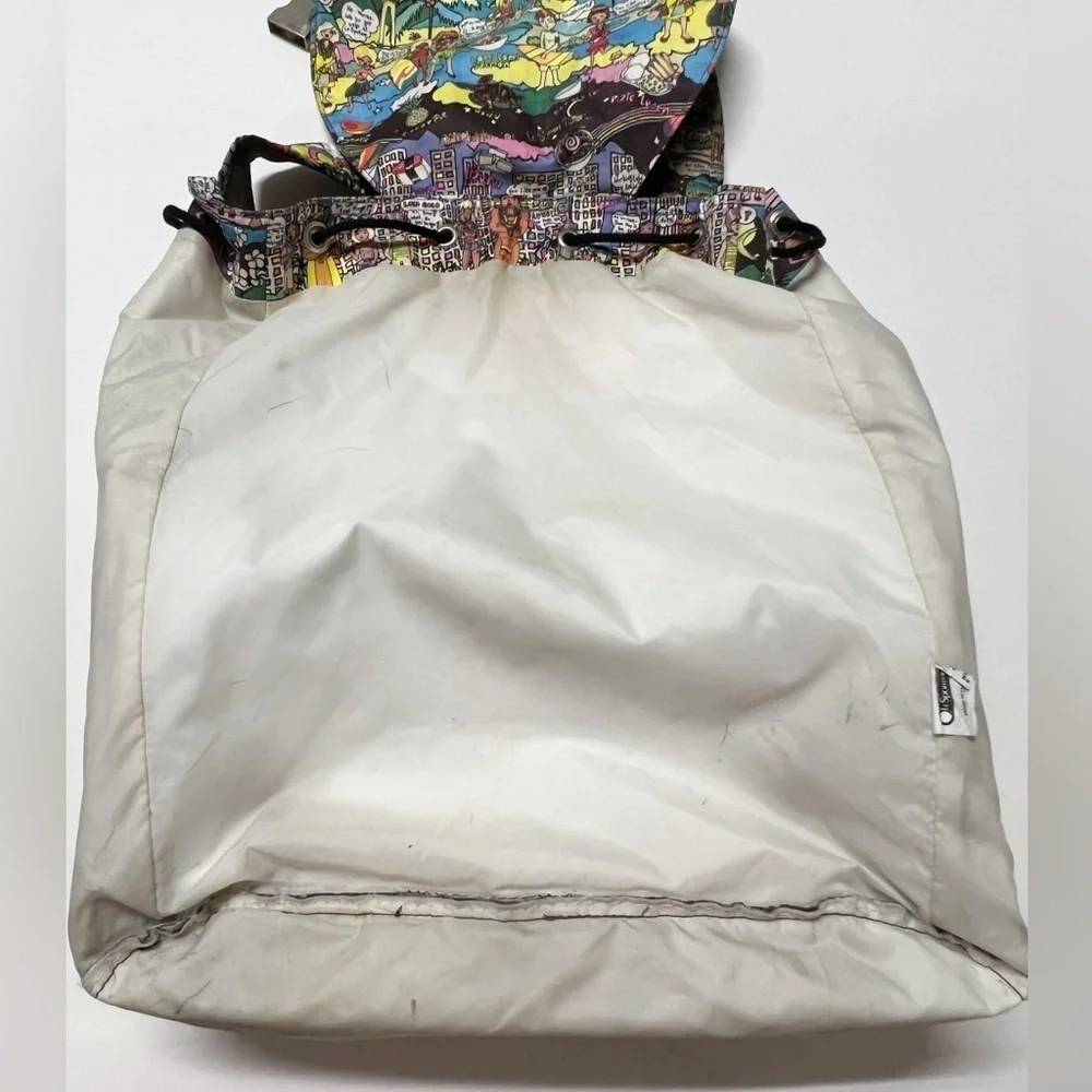 LeSportSac Vintage 90s Y2K RARE Amy Davis Hawaii Island Print Nylon Backpack